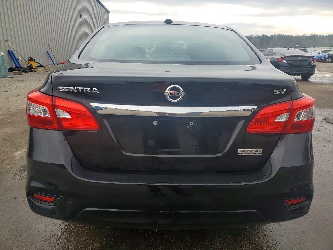 2019 NISSAN SENTRA SV photo 6