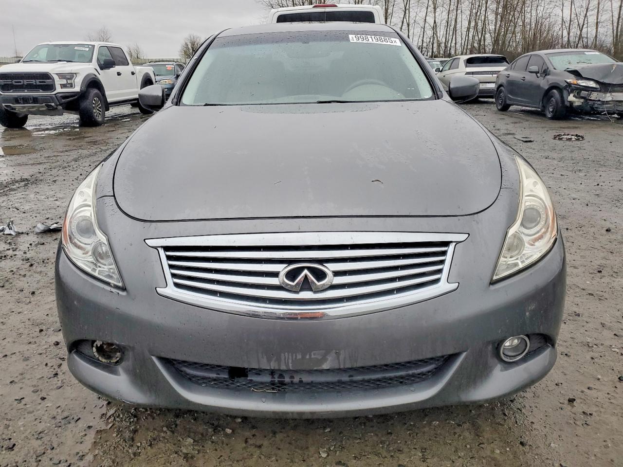 2010 INFINITI G37 photo 9