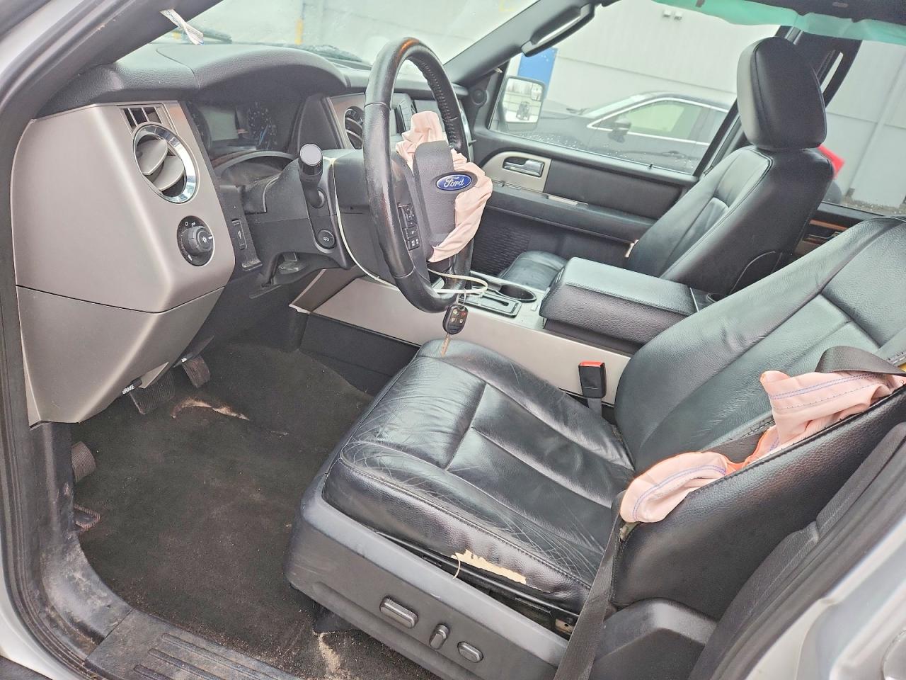 2017 FORD EXPEDITION EL XLT photo 19
