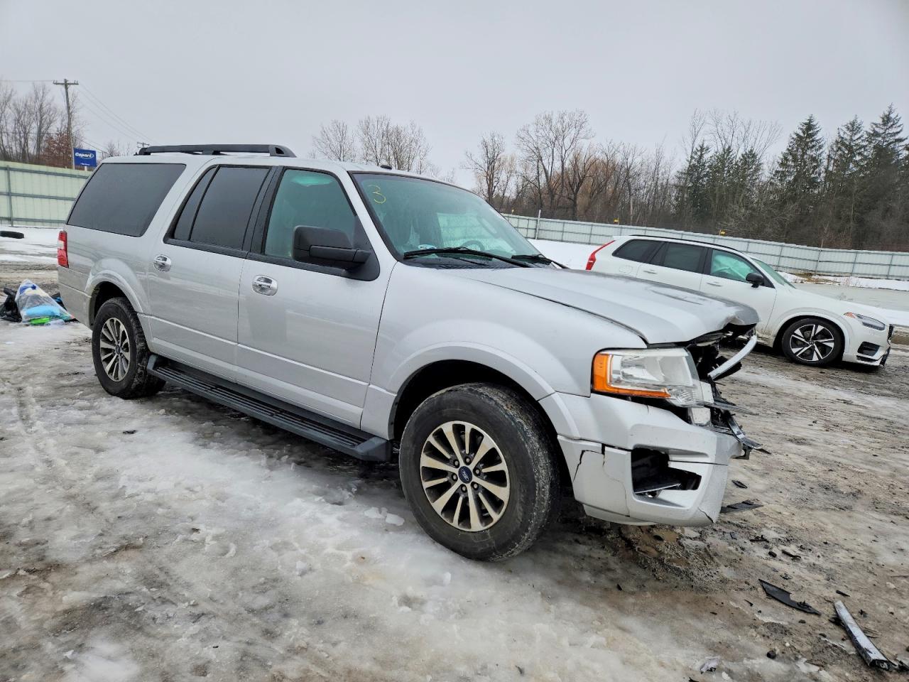 2017 FORD EXPEDITION EL XLT photo 10