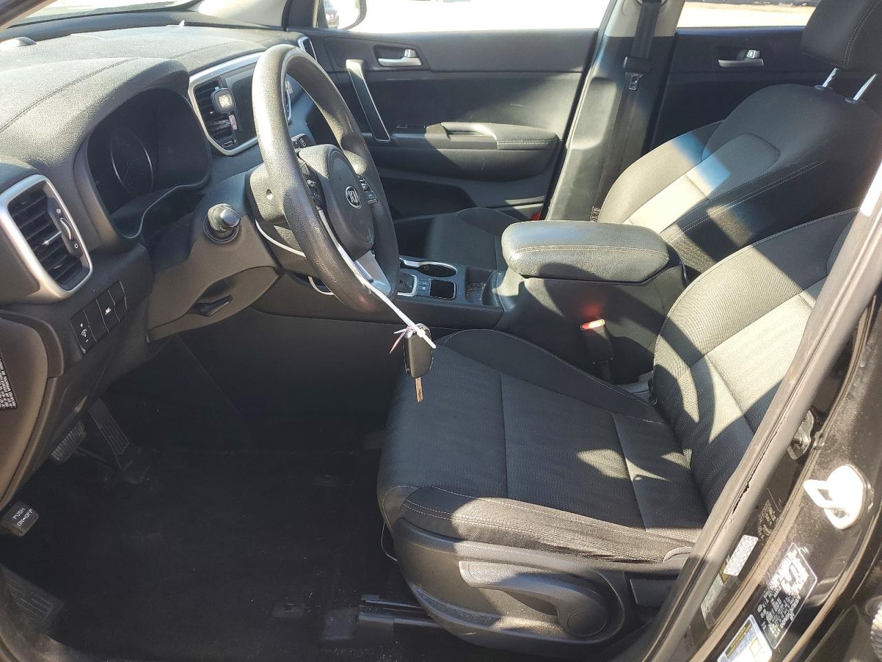 2021 KIA SPORTAGE LX photo 7