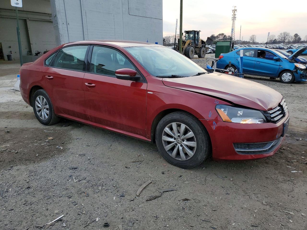 2015 VOLKSWAGEN PASSAT S photo 4
