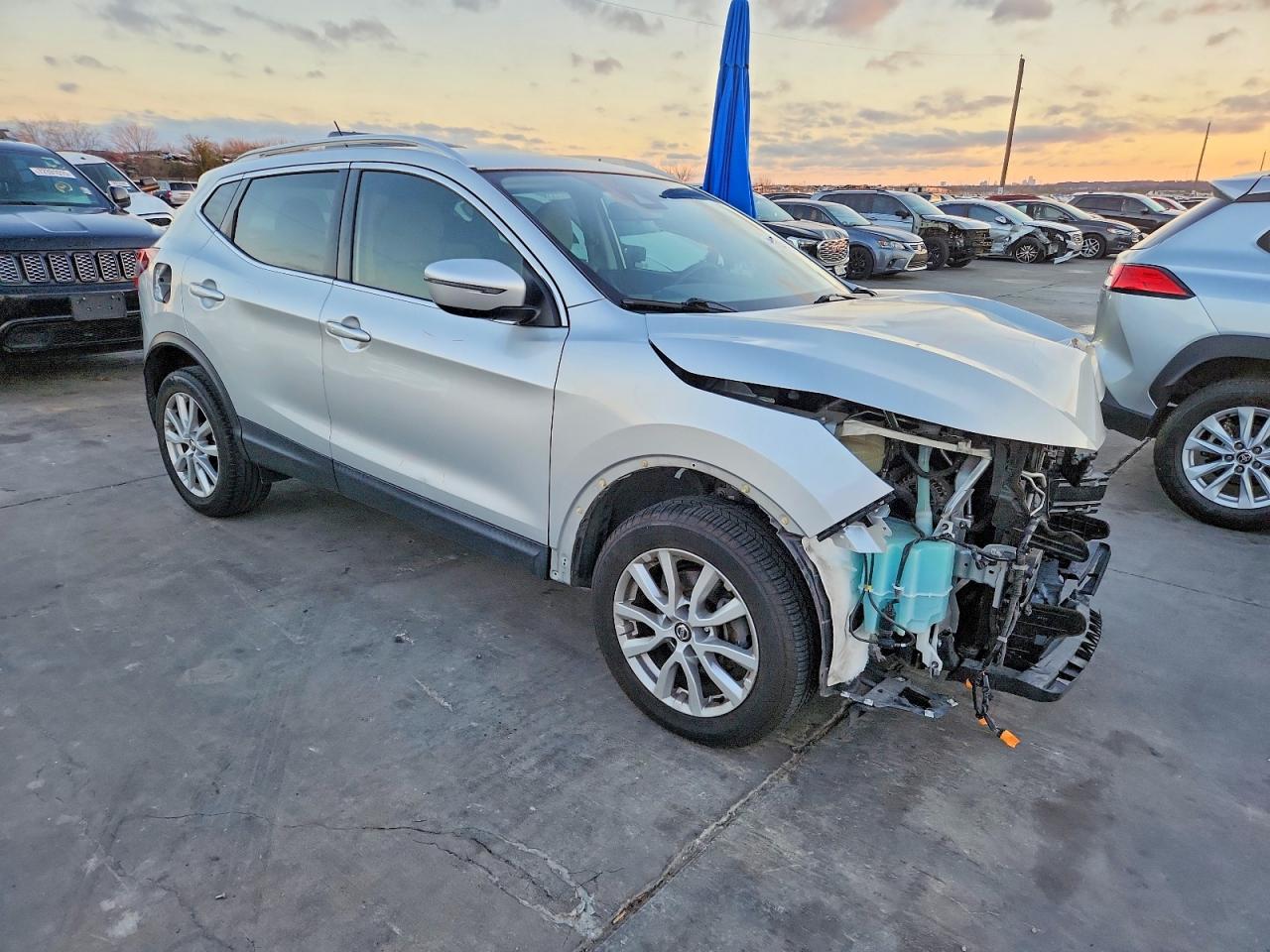 2020 NISSAN ROGUE SPORT S photo 4