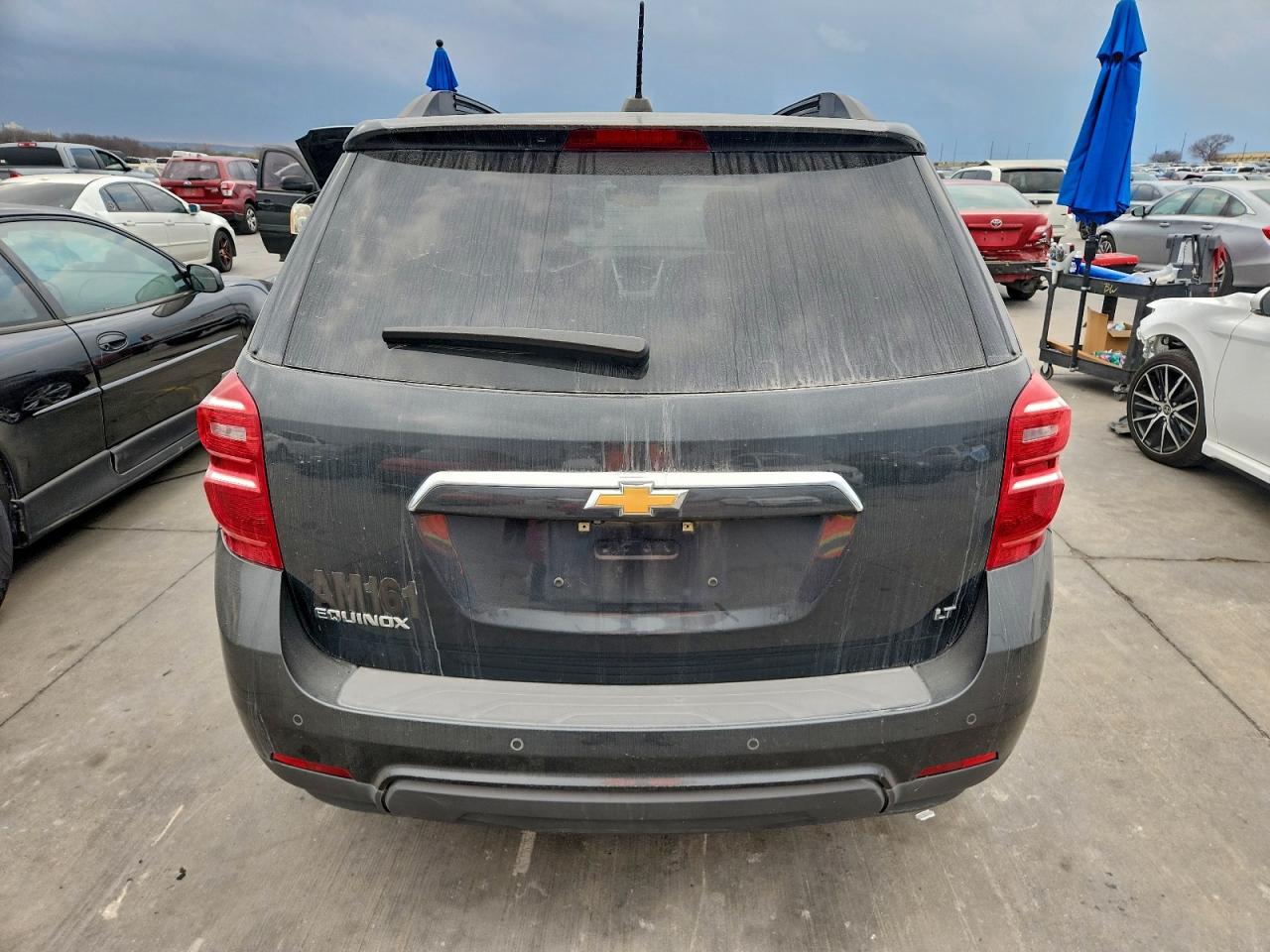2017 CHEVROLET EQUINOX LT photo 6