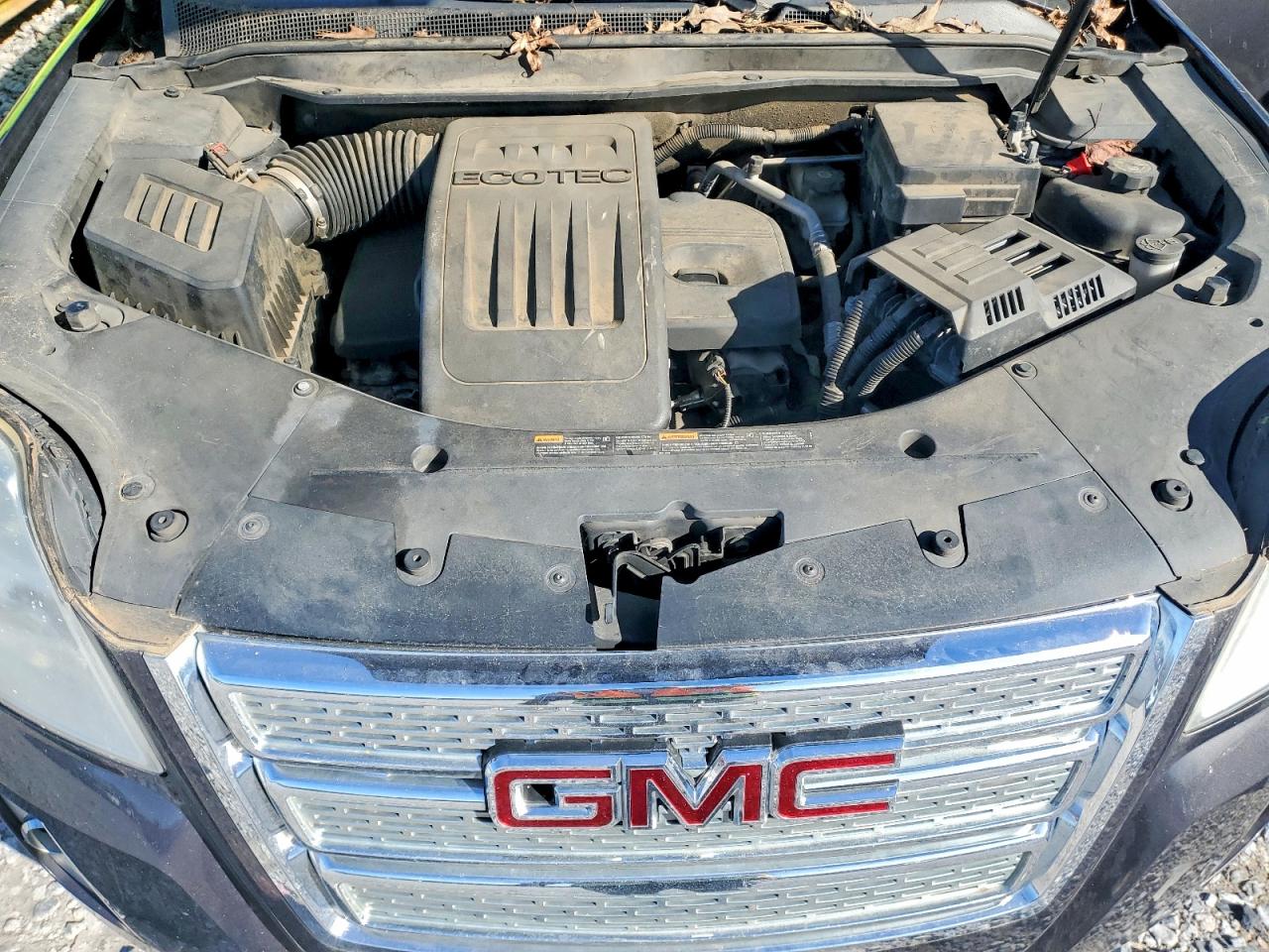 2013 GMC TERRAIN SLE photo 12