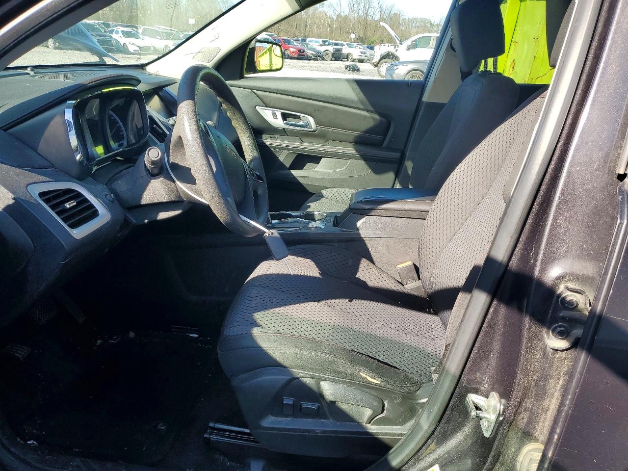 2013 GMC TERRAIN SLE photo 7