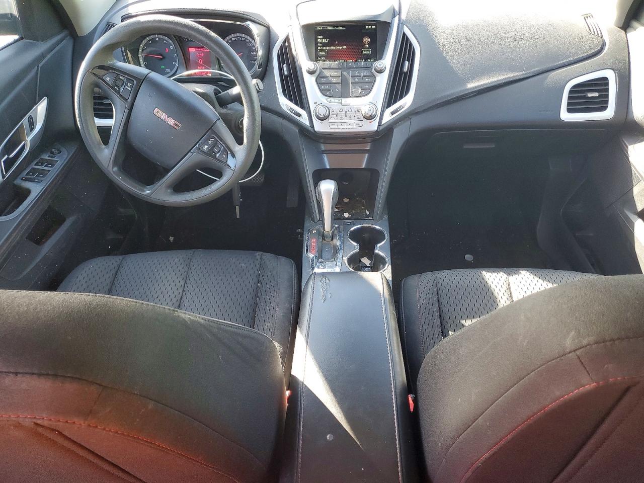 2013 GMC TERRAIN SLE photo 8