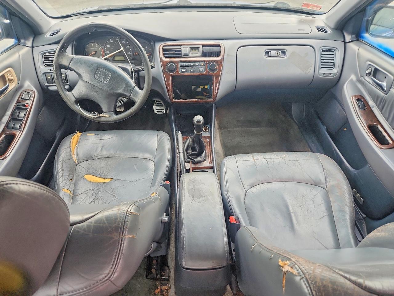 1998 HONDA ACCORD photo 8