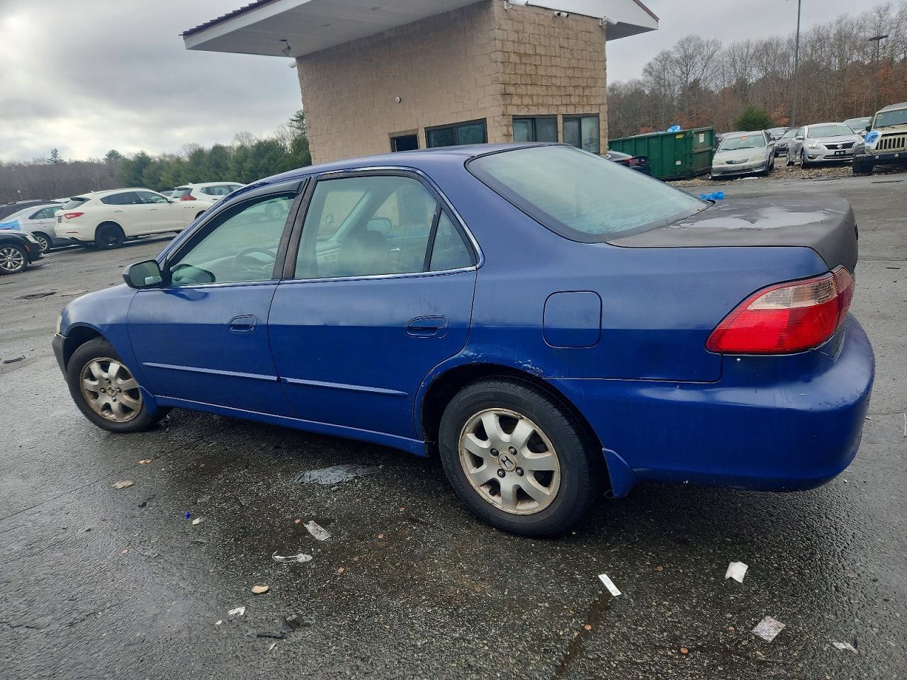 1998 HONDA ACCORD photo 2