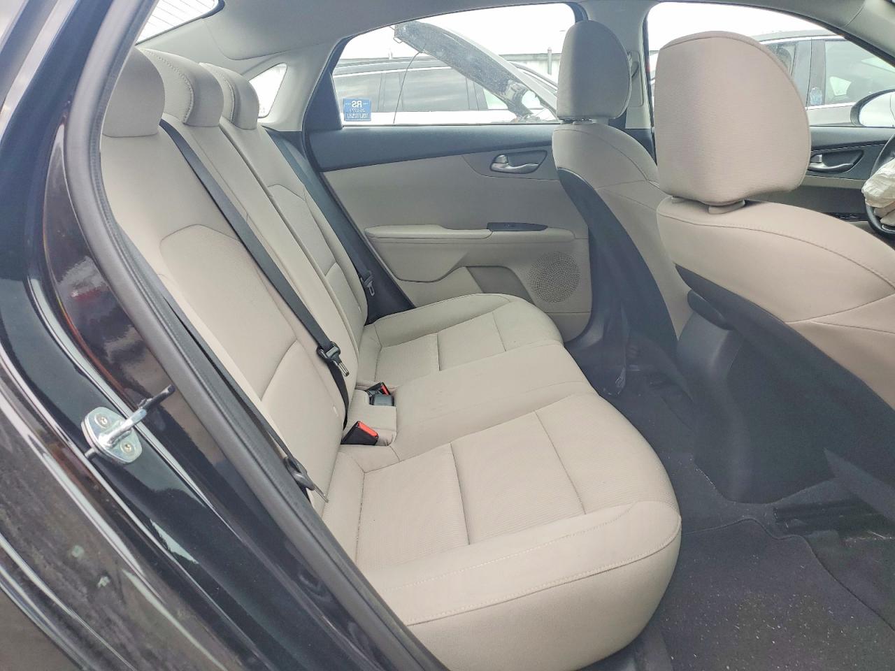 2020 KIA FORTE FE photo 10