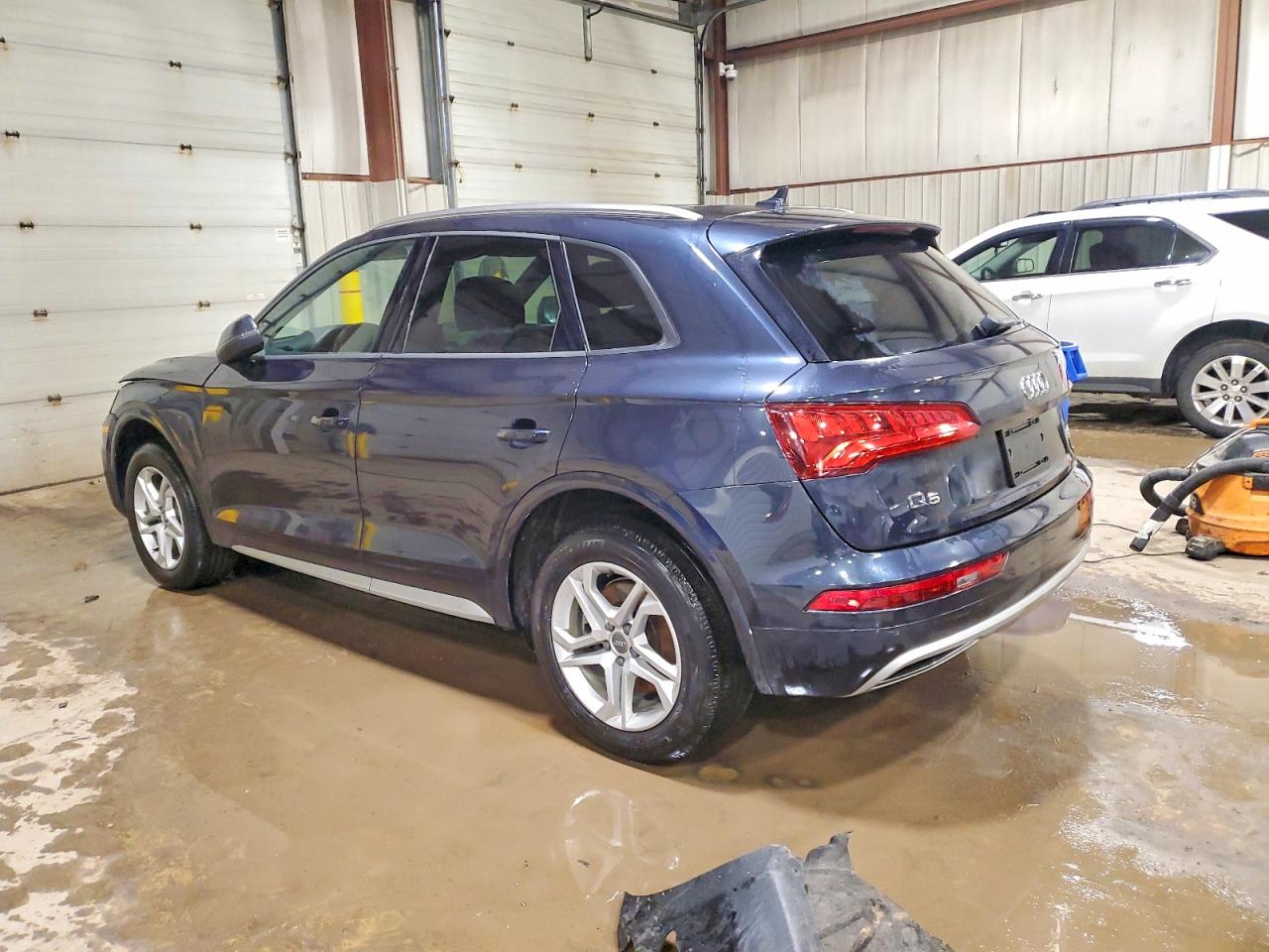 2018 AUDI Q5 PREMIUM photo 2