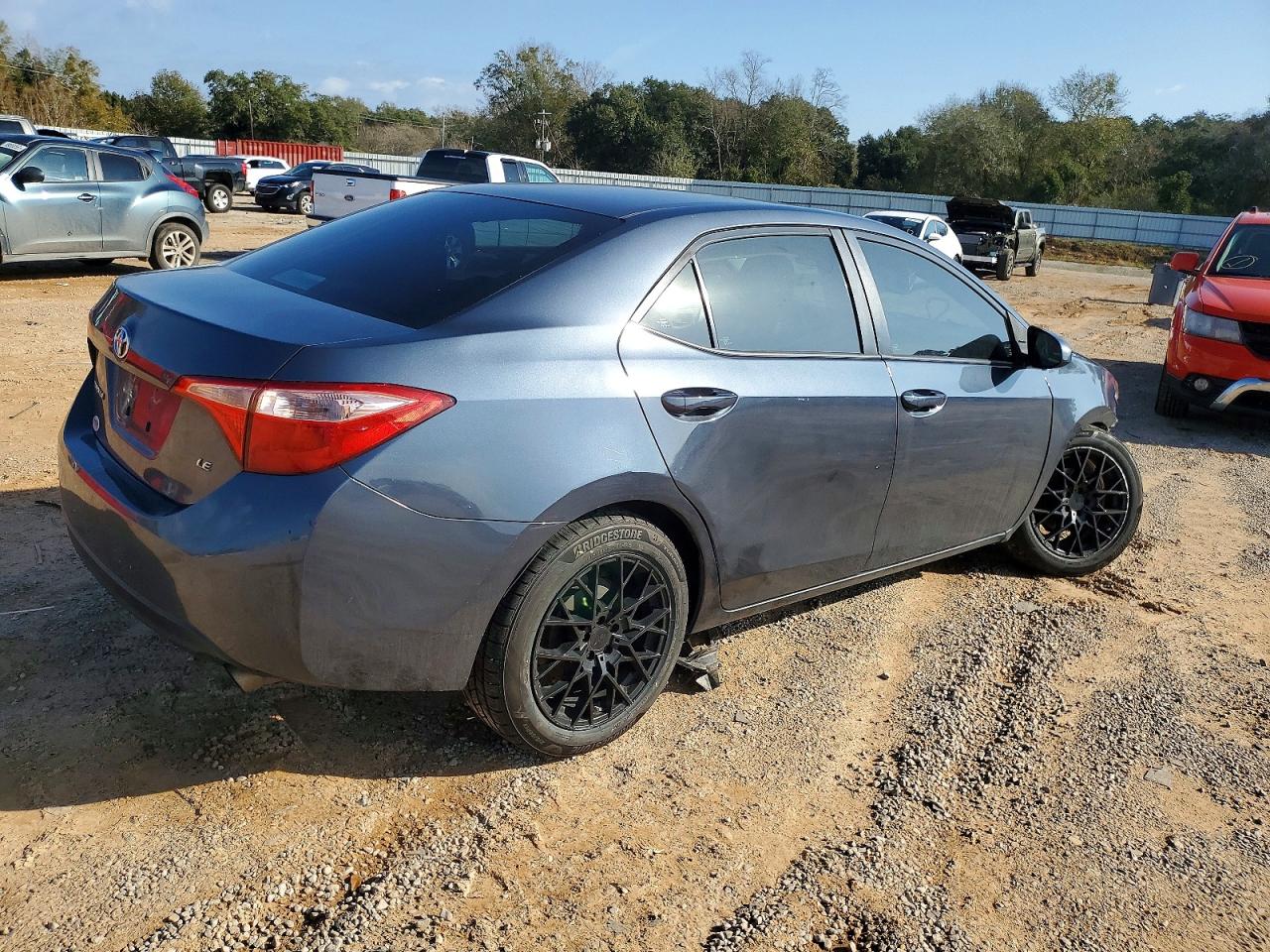 2019 TOYOTA COROLLA L photo 3