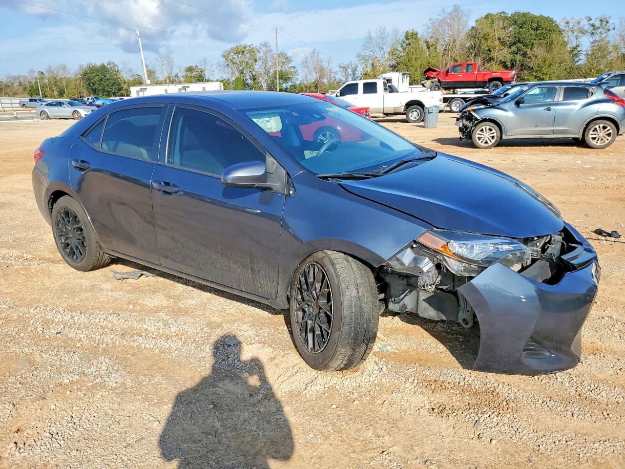 2019 TOYOTA COROLLA L photo 4