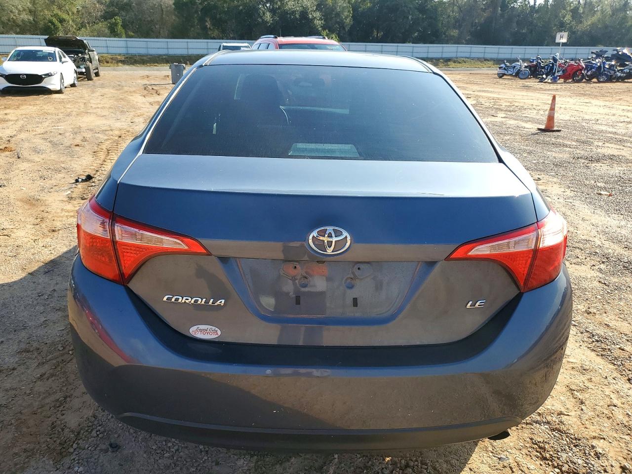 2019 TOYOTA COROLLA L photo 6