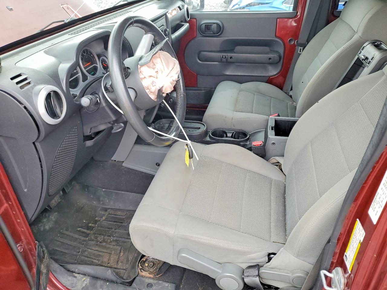 2008 JEEP WRANGLER UNLIMITED SAHARA photo 7