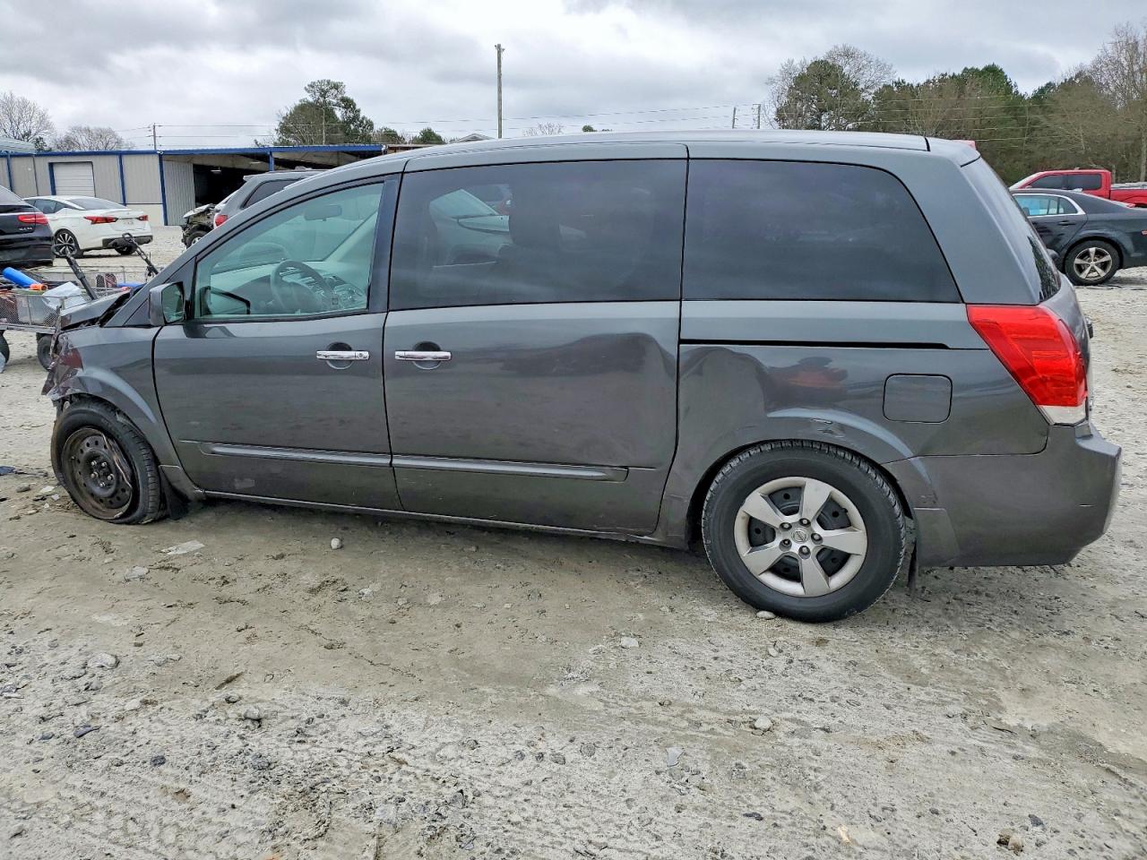 2008 NISSAN QUEST S photo 2