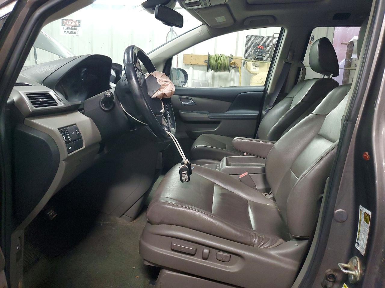 2016 HONDA ODYSSEY EXL photo 19