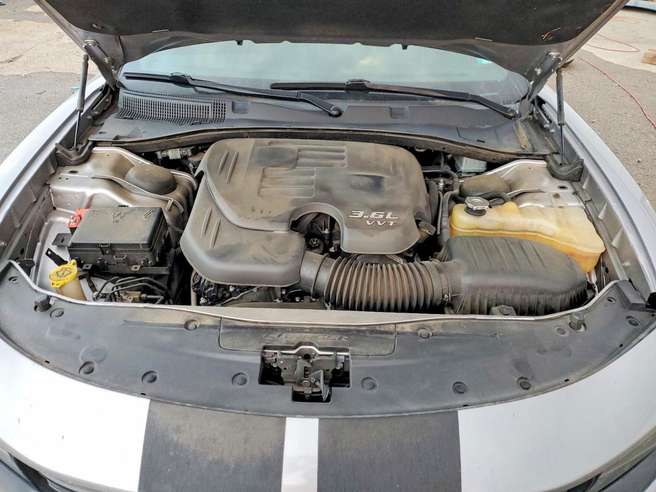 2018 DODGE CHARGER SXT photo 11