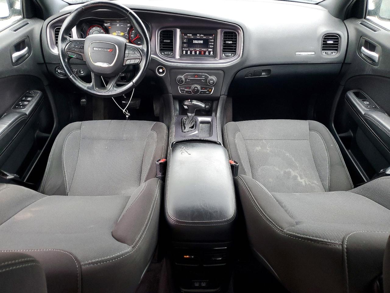 2018 DODGE CHARGER SXT photo 8