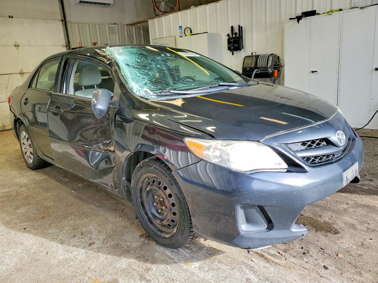 2012 TOYOTA COROLLA BASE photo 4