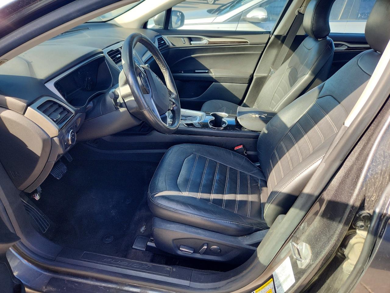 2015 FORD FUSION SE photo 7