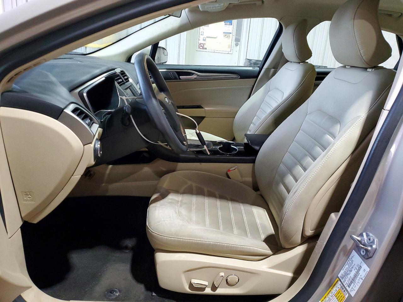 2015 FORD FUSION photo 7