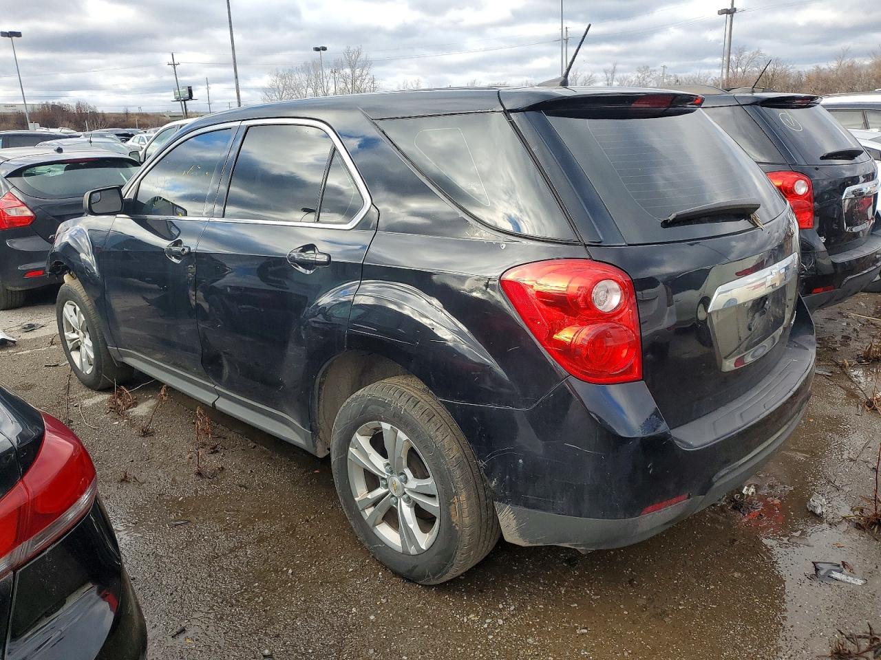 2014 CHEVROLET EQUINOX LS photo 2