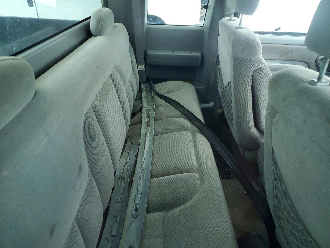 1998 GMC SIERRA K2500 photo 10