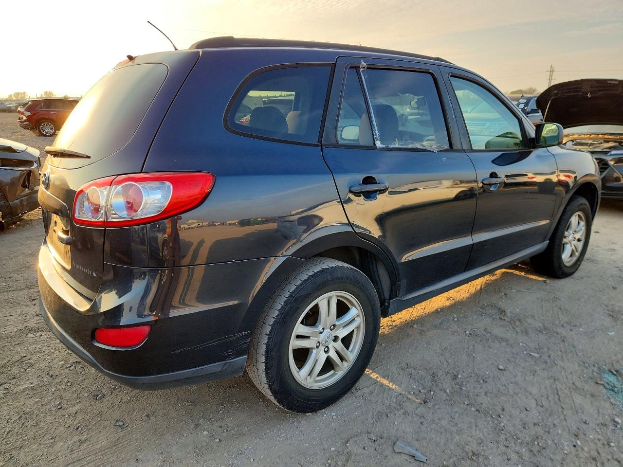 2011 HYUNDAI SANTA FE photo 9