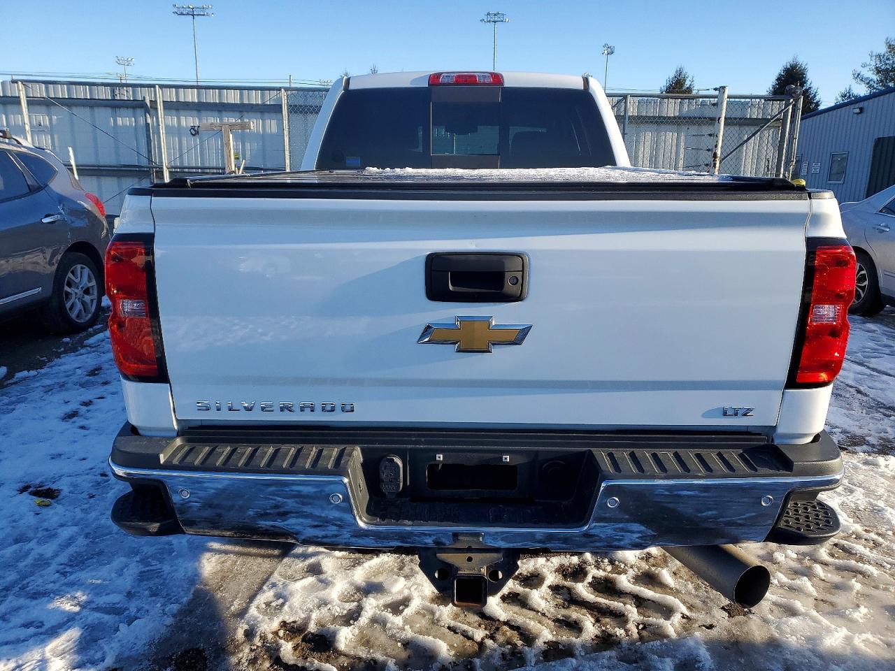 2019 CHEVROLET SILVERADO K2500 HEAVY DUTY LTZ photo 6