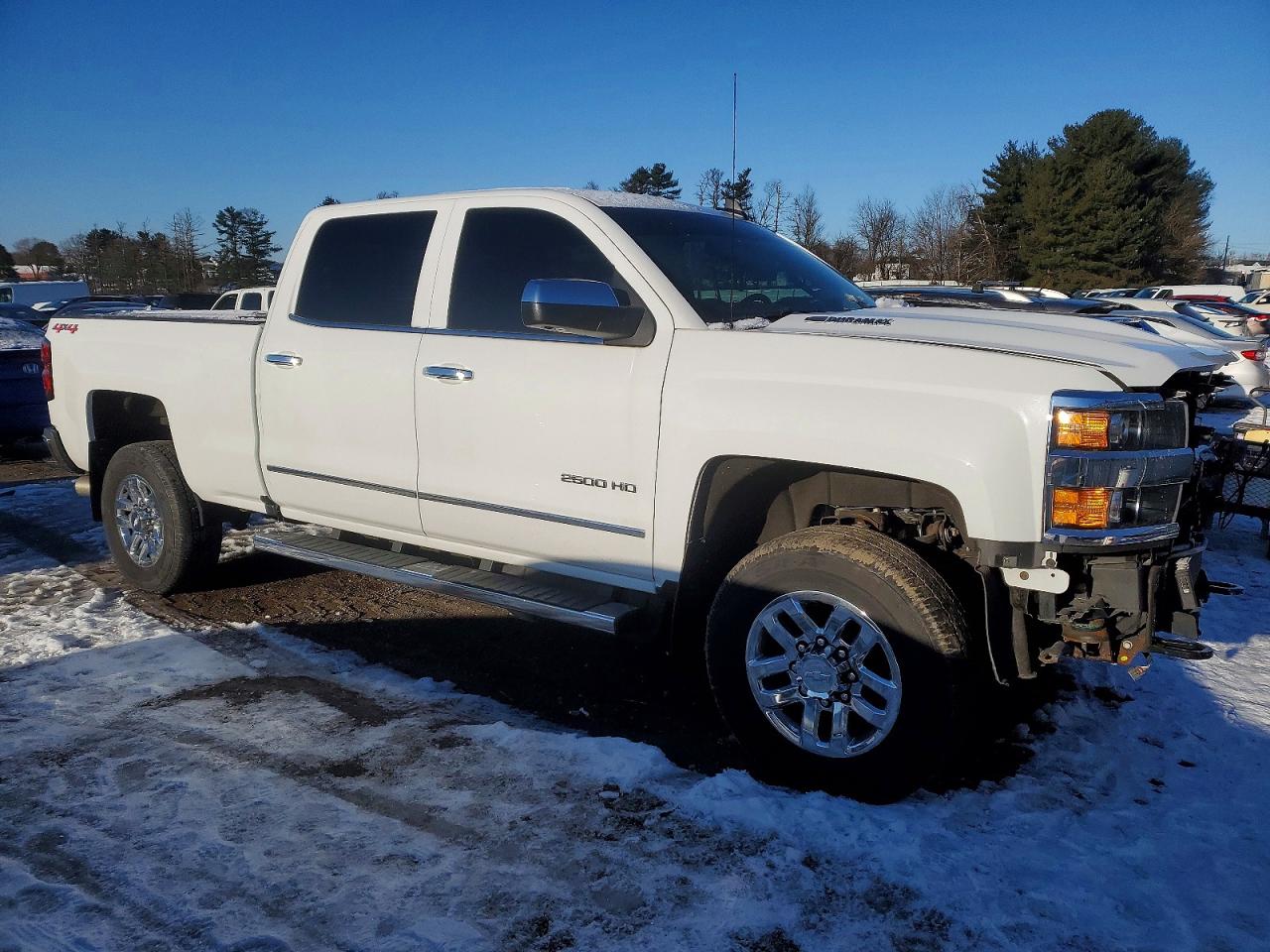2019 CHEVROLET SILVERADO K2500 HEAVY DUTY LTZ photo 4