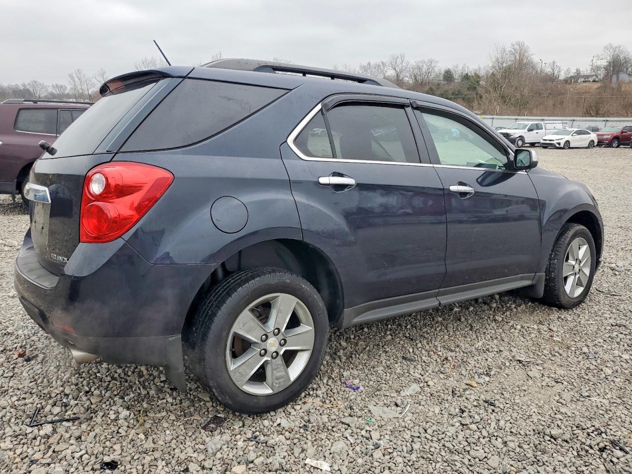 2015 CHEVROLET EQUINOX LT photo 5