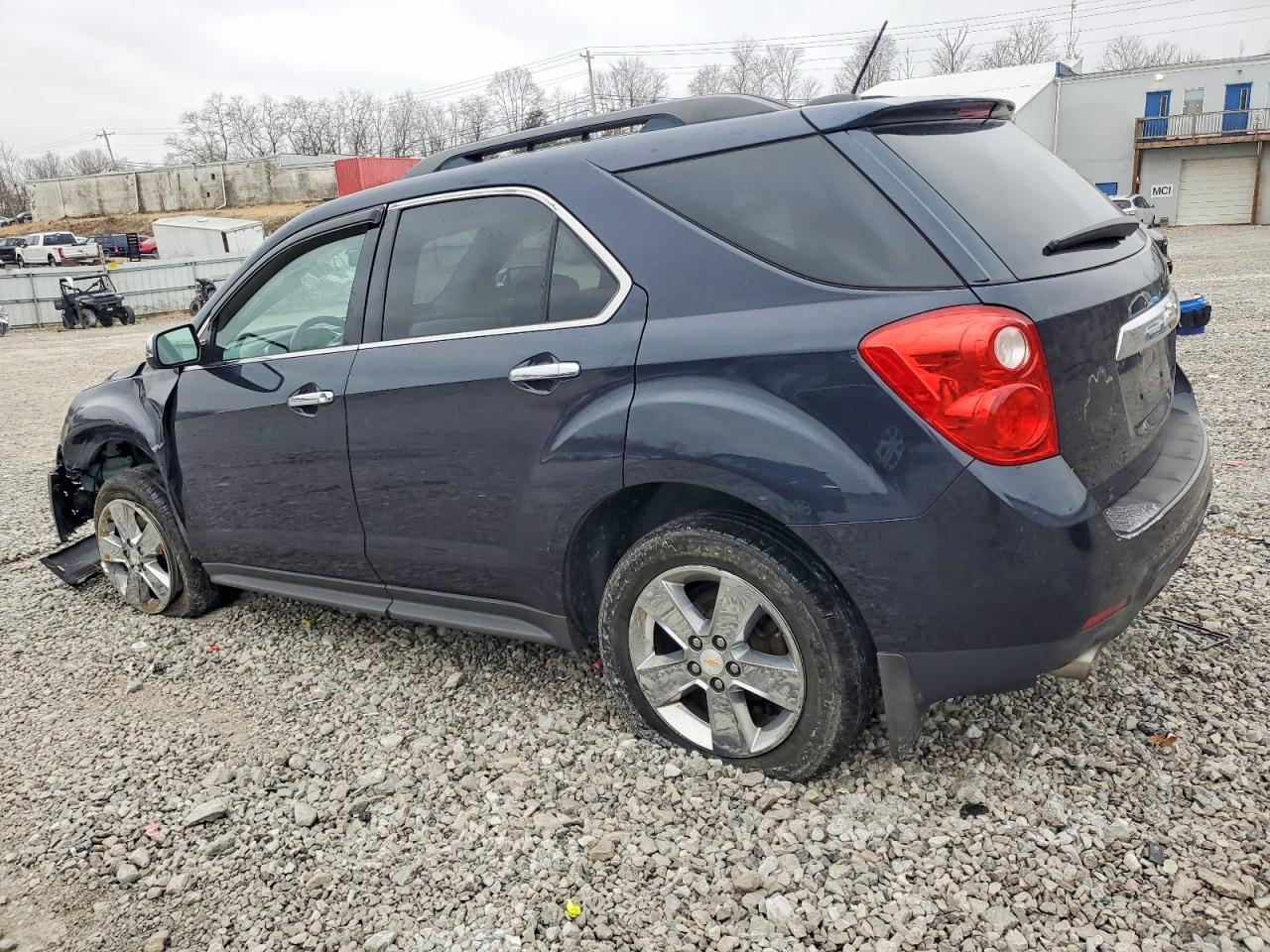 2015 CHEVROLET EQUINOX LT photo 3