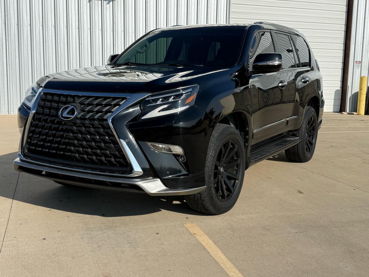 2014 LEXUS GX 460 photo 2