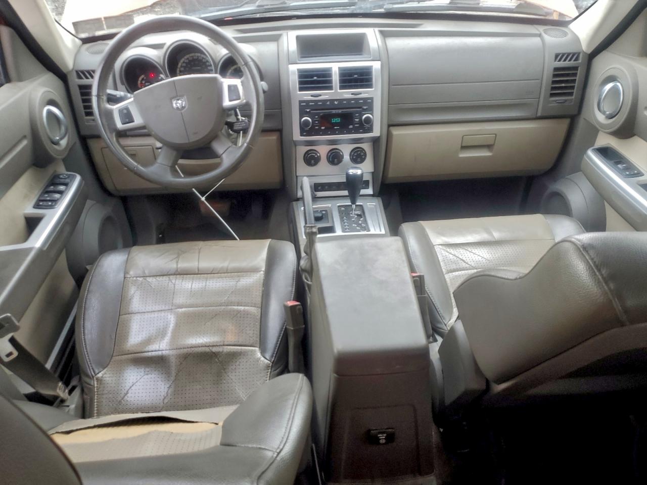 2007 DODGE NITRO SLT photo 8