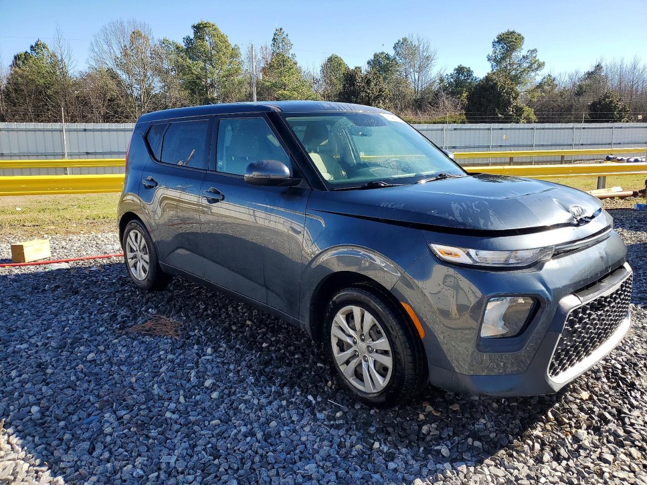 2020 KIA SOUL LX photo 4