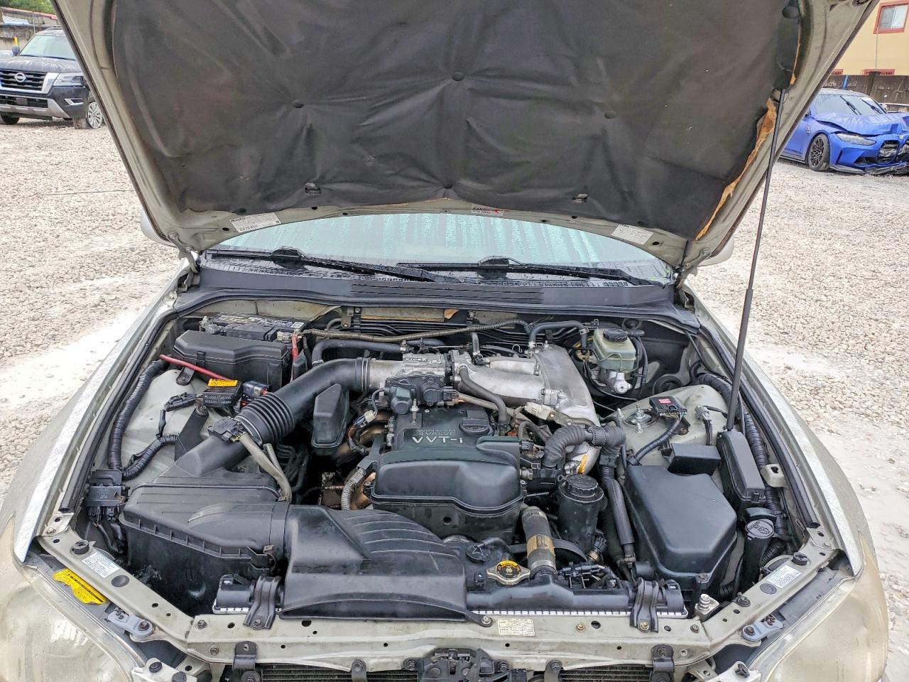 2001 LEXUS IS 300 photo 11