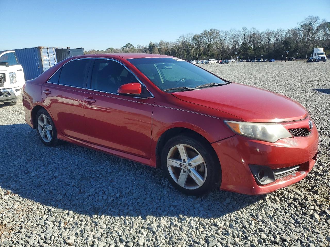 2014 TOYOTA CAMRY L photo 4