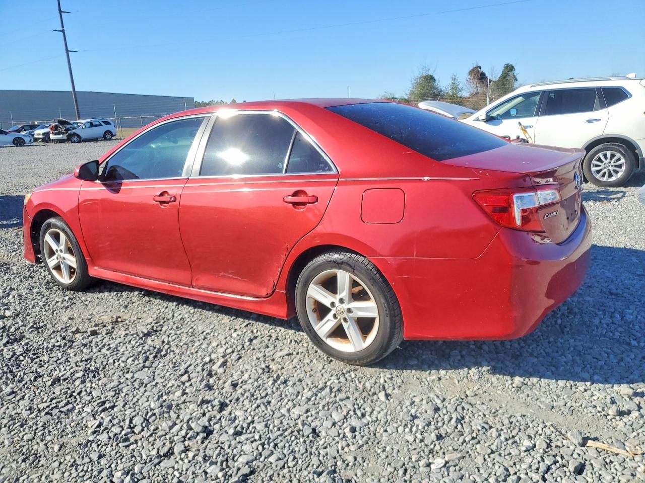 2014 TOYOTA CAMRY L photo 2
