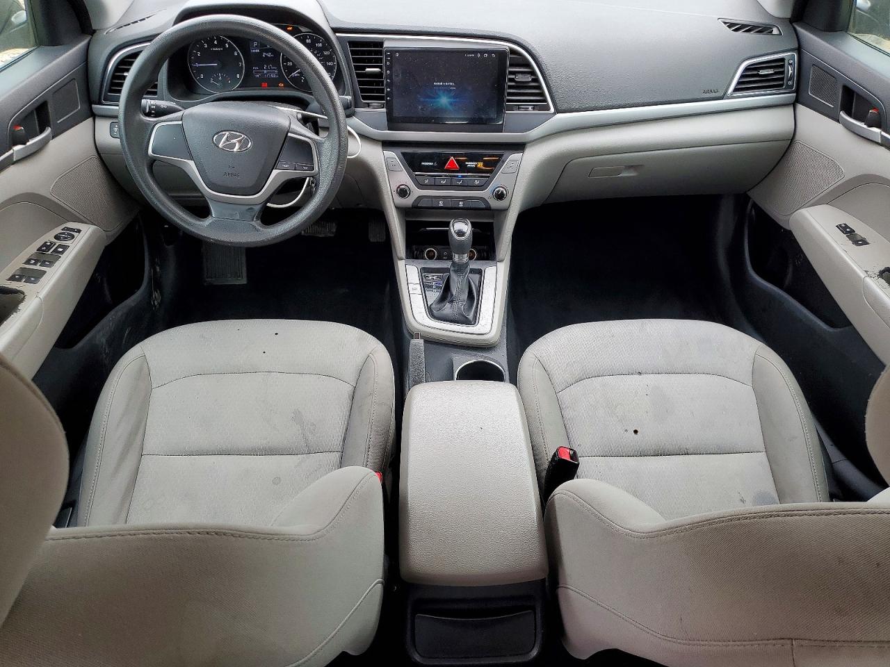 2017 HYUNDAI ELANTRA SE photo 8