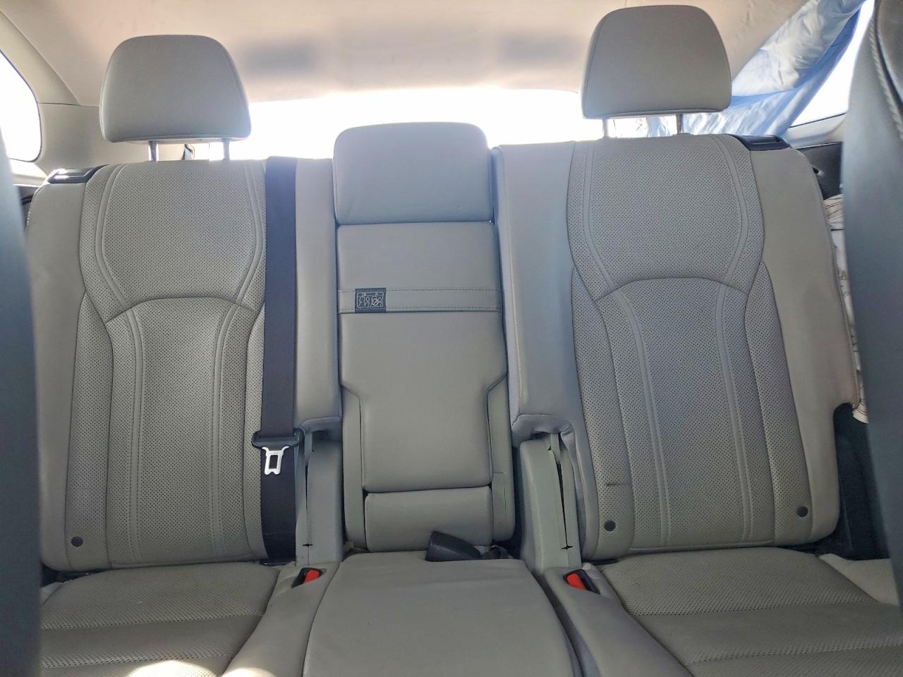 2018 LEXUS RX photo 10
