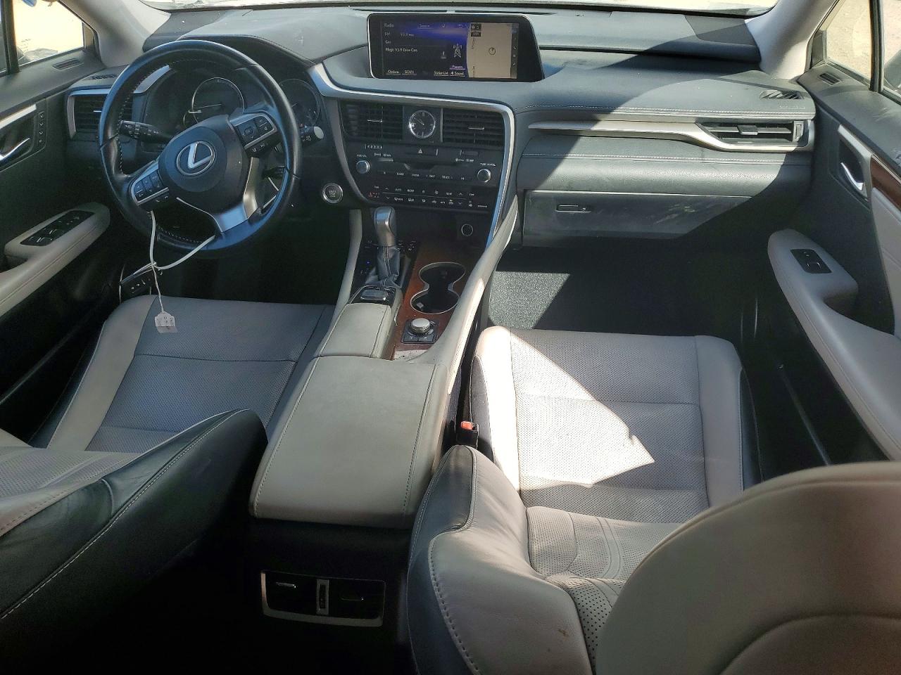 2018 LEXUS RX photo 8