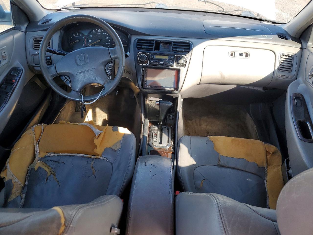 2002 HONDA ACCORD EX photo 8