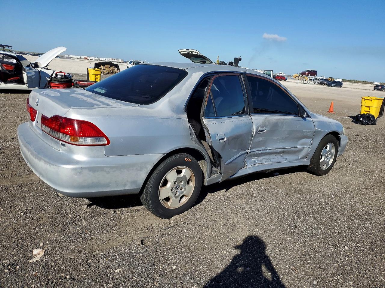 2002 HONDA ACCORD EX photo 3