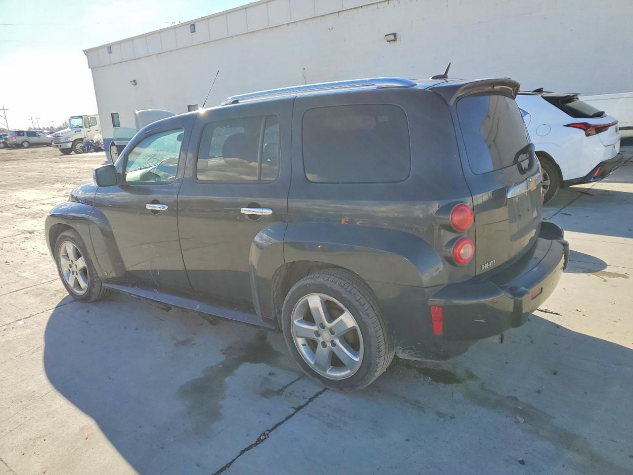 2008 CHEVROLET HHR LT photo 2