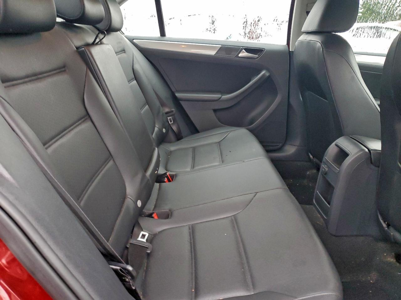 2017 VOLKSWAGEN JETTA SE photo 10