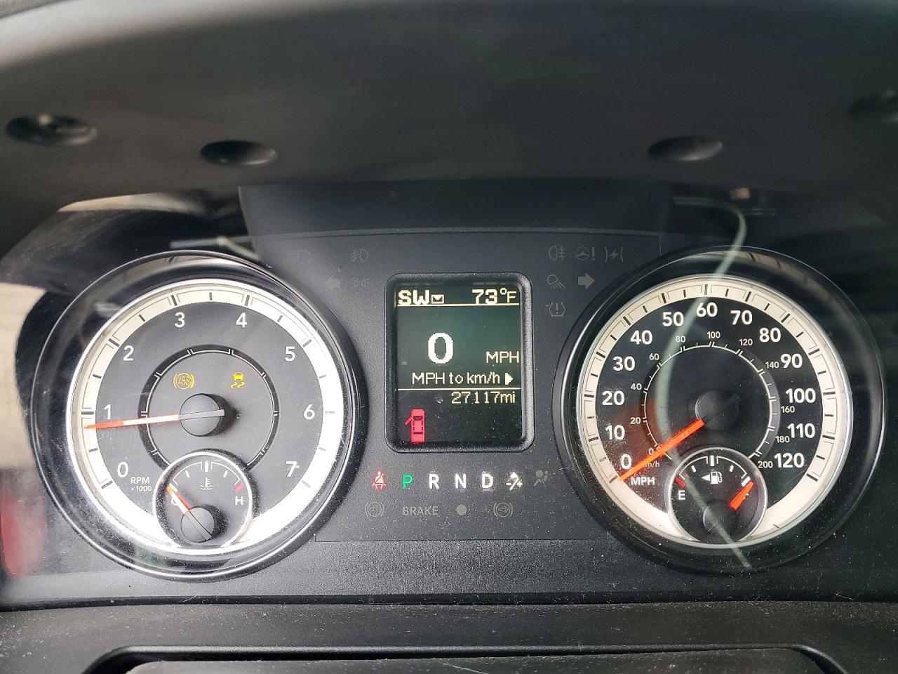 2016 RAM 1500 ST photo 9