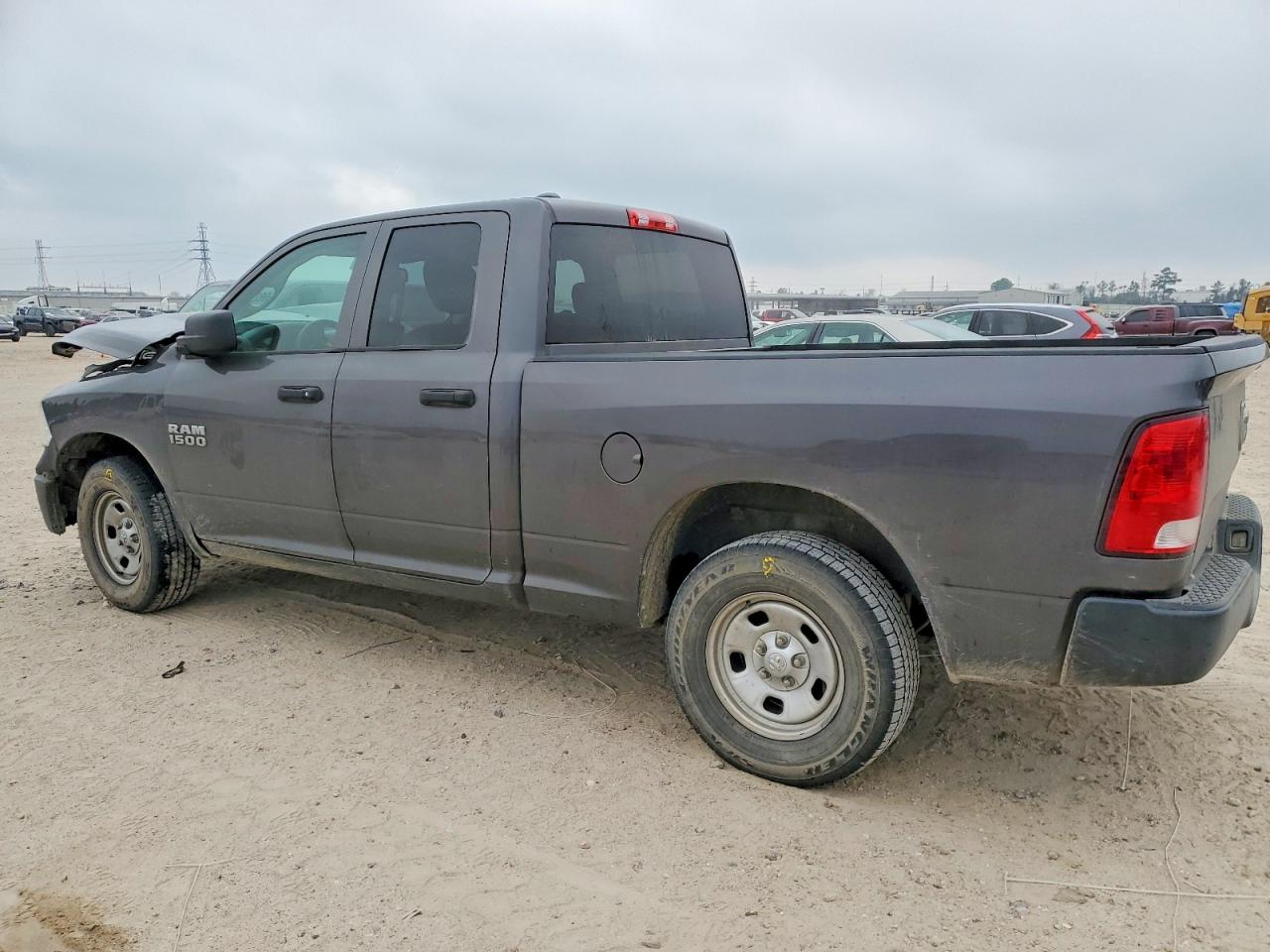 2016 RAM 1500 ST photo 2