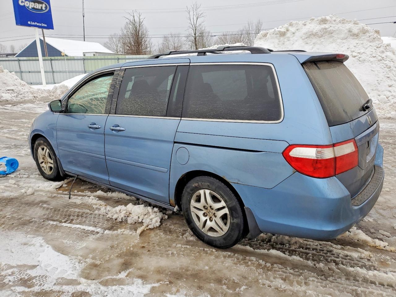 2005 HONDA ODYSSEY EX photo 2