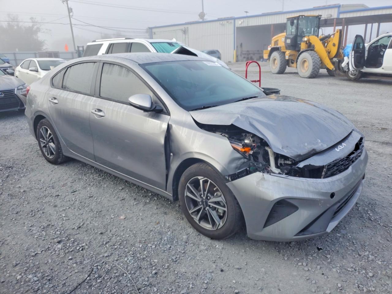 2024 KIA FORTE LX photo 4